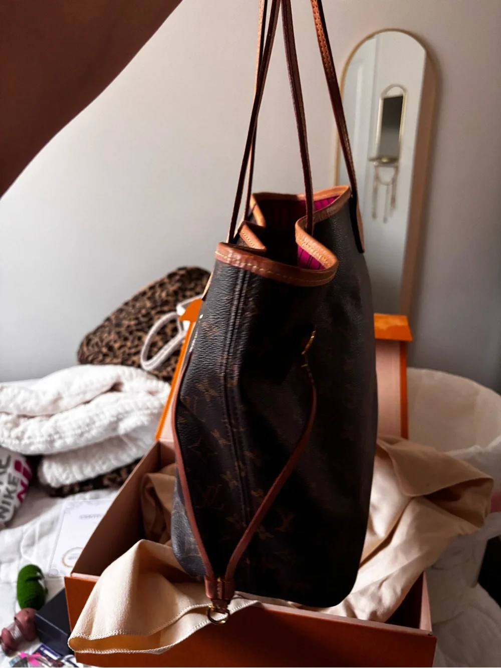 Louis Vuitton Monogram Canvas Tote in Brown